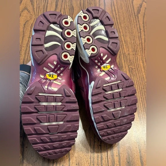 NIKE air max plus TN women’s 8.5 - Picture 8 of 8